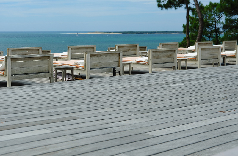 Terrassenboden_FANO-Ipe-vergraut-1.jpg